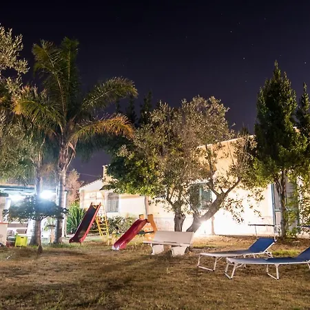 Villaggio Regina فندق مبيت وإفطار 3*