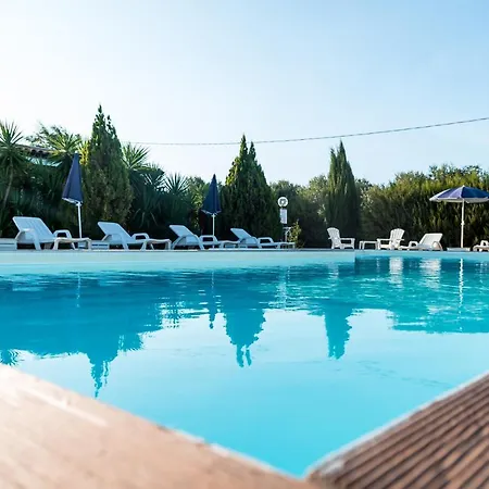 Villaggio Regina 3* Matino