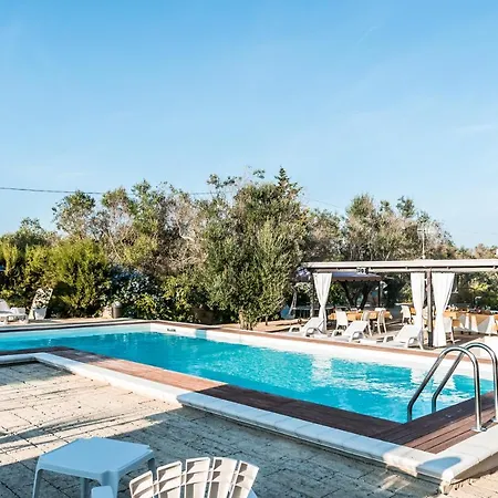 Villaggio Regina Bed & Breakfast *
