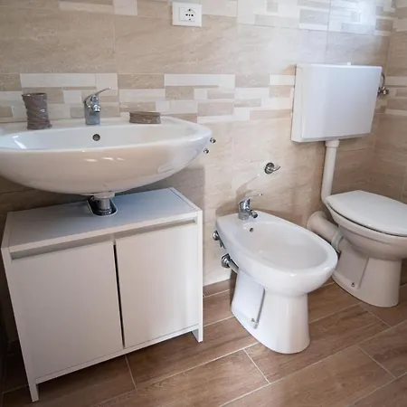Bed & Breakfast Villaggio Regina 3*