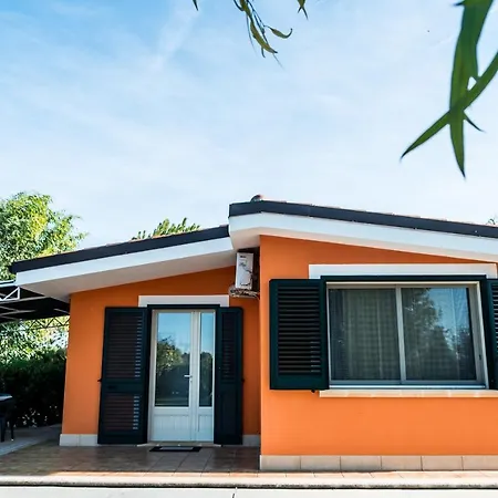 Oda ve Kahvaltı Villaggio Regina Matino