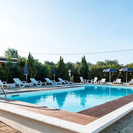Oda ve Kahvaltı Villaggio Regina