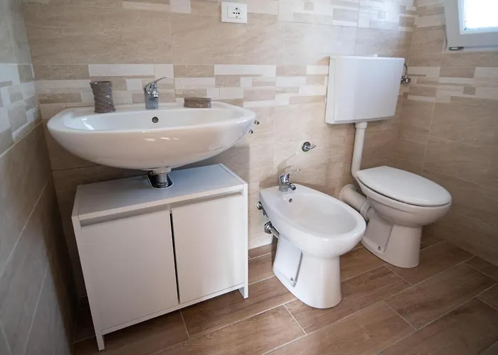 Bed & Breakfast Villaggio Regina 3*