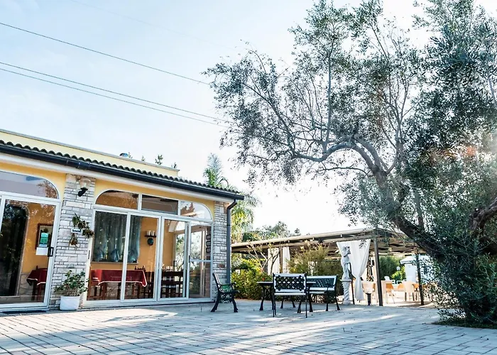 Villaggio Regina ماتينو